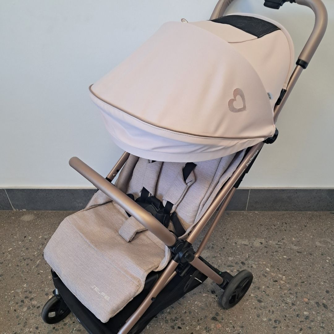 Selfie Stroller - Mon Amour [Pre-Loved]