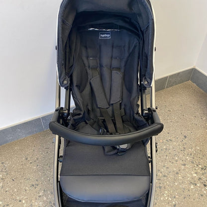 Book iSize Travel System - Luxe Prestige [Pre-Loved]