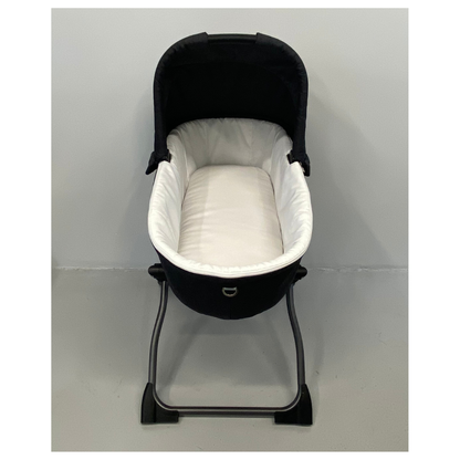 Futura Bassinet and Stand