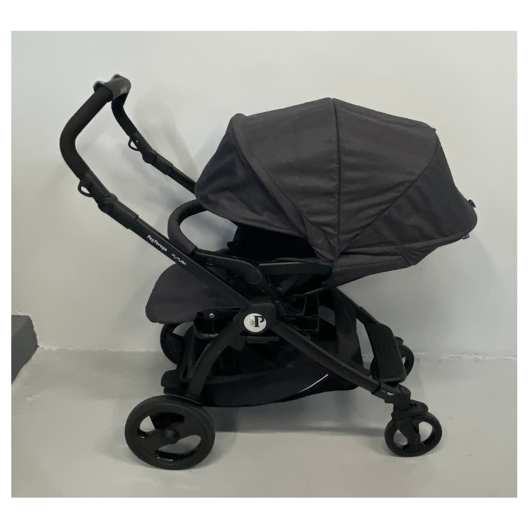 Futura Stroller Side-View Closed Cover