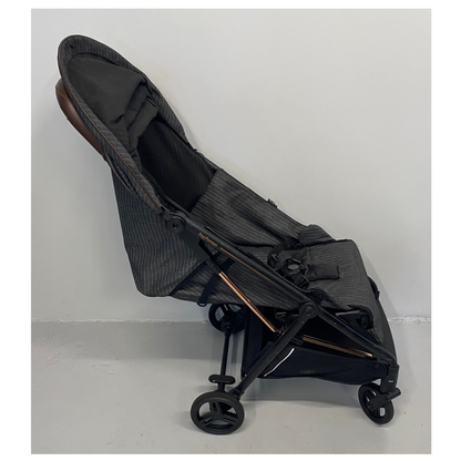 Selfie Stroller - Fiat 500 Limited Edition - Hood Closed Side-View