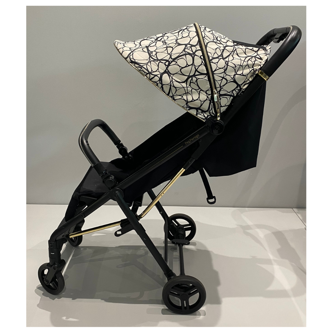 Selfie Stroller - Graphic Gold  - Side-View